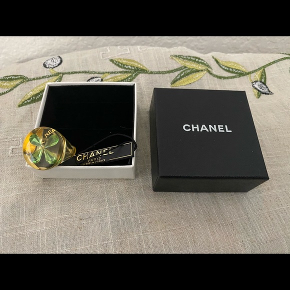 Chanel 2000s Green Clover Ring · INTO